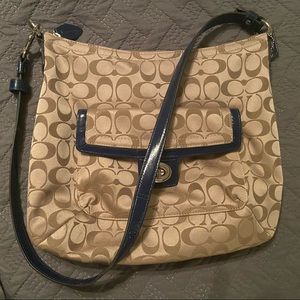 Coach signature C shoulder bag, dark khaki canvas with navy patent trim-like new